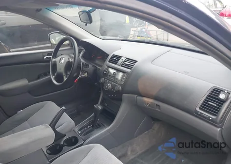 2005 Honda Accord 2.4 Lx из США, поврежденный, VIN 1HGCM564X5A136129